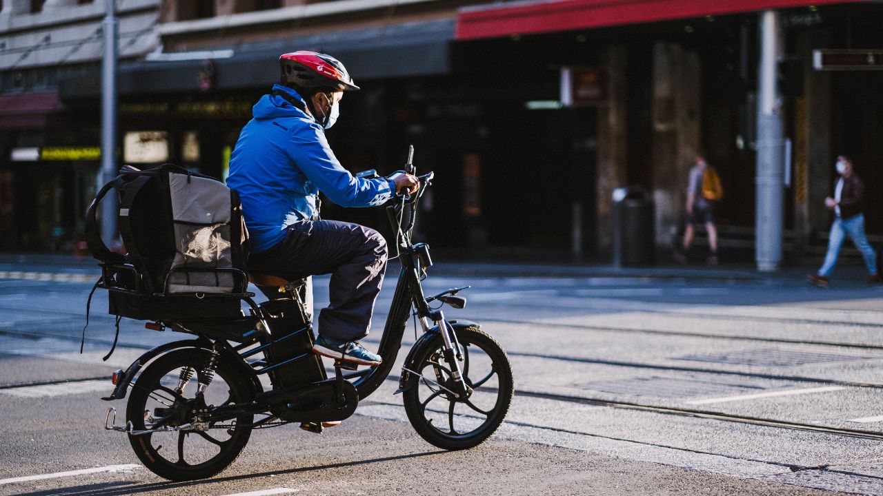 3-MAN ON E BIKE