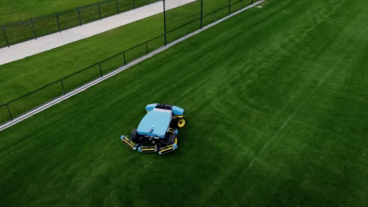 lawn mower in the field 