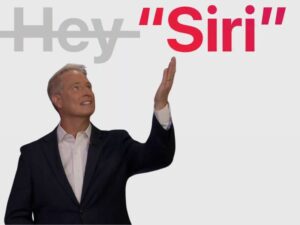 Kurt pointing to "Siri"