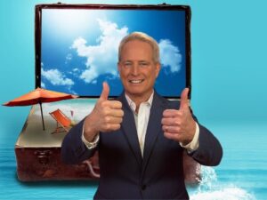 Kurt giving thumbs up to great vacation deals