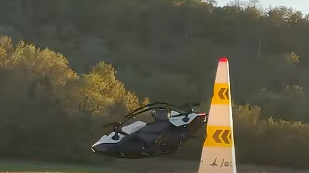 Electric Vertical Take-off and Landing aircraft