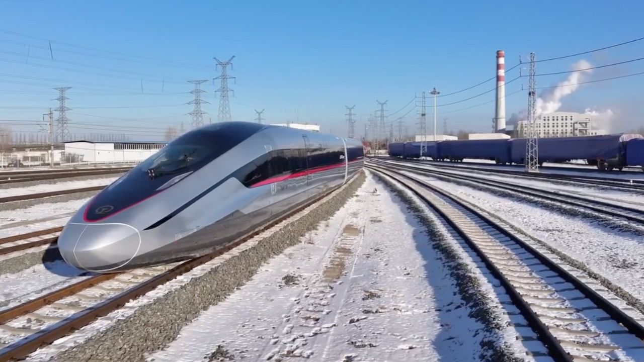 CR450 bullet train prototype