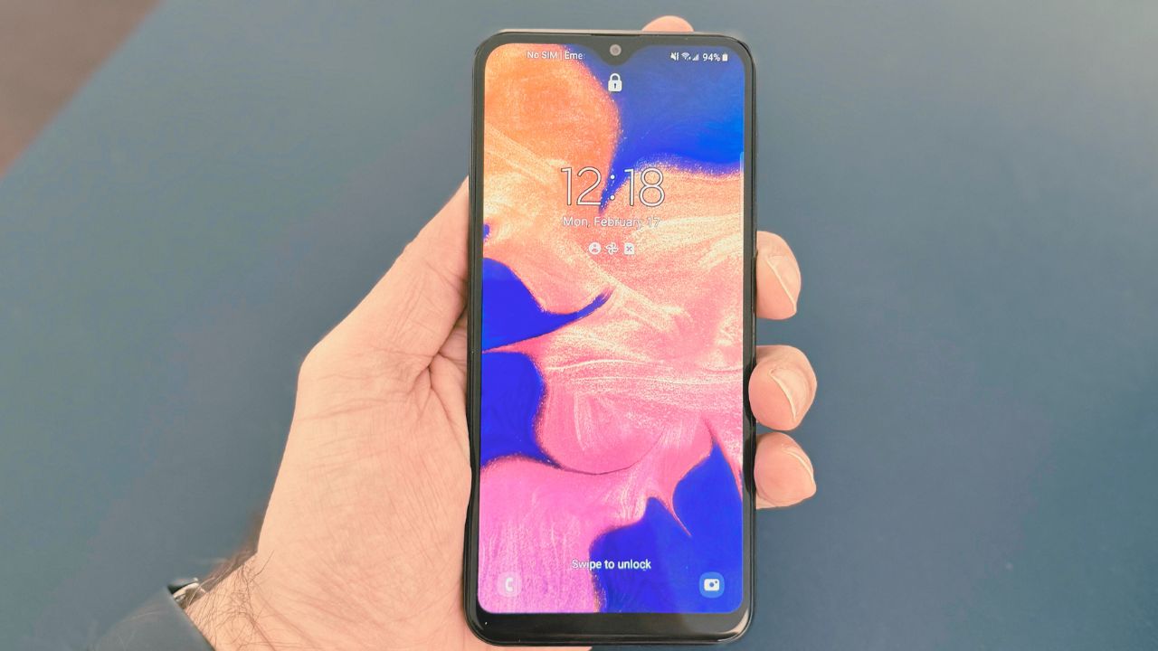 Photo of an Android phone 
