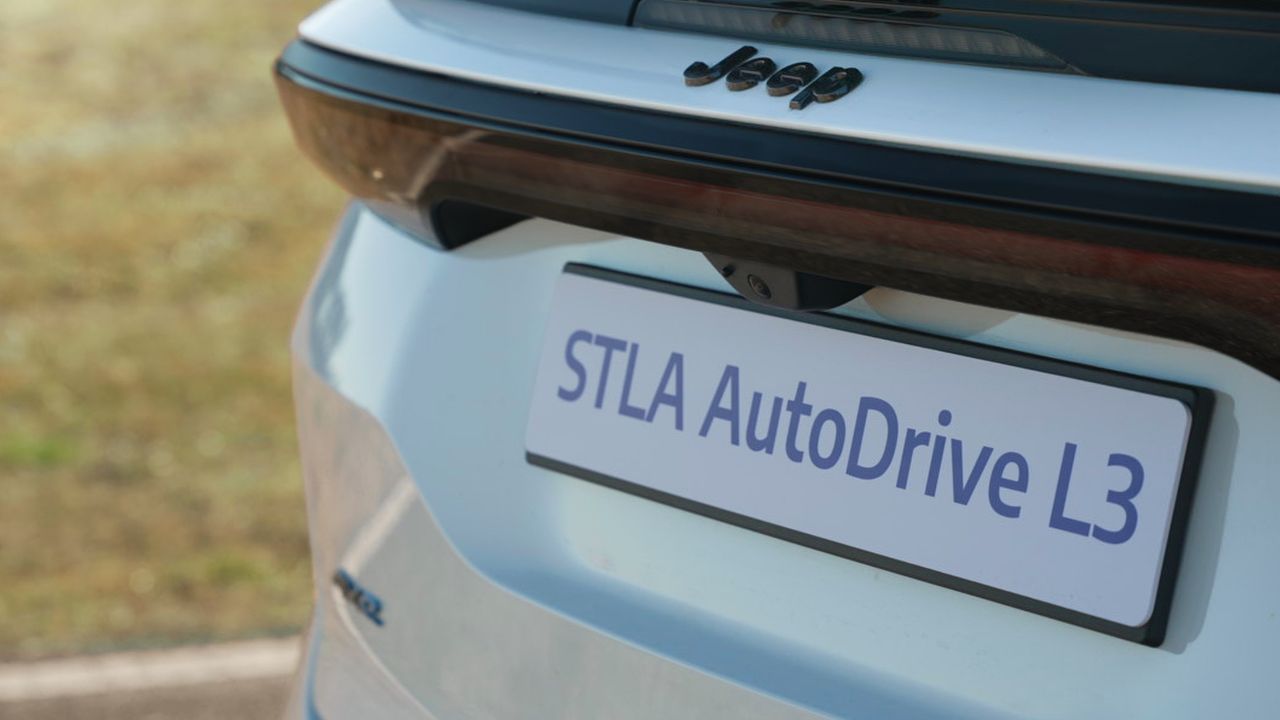 STLA AutoDrive 1.0 system