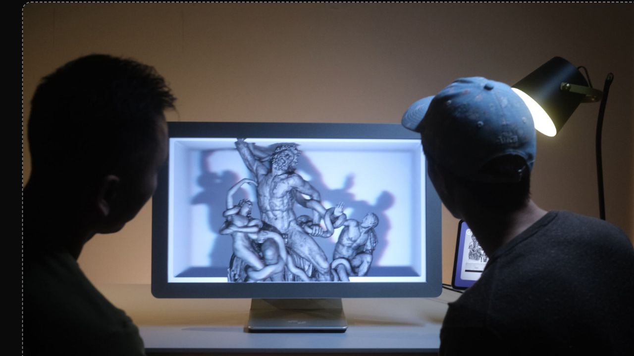 New 27-inch light-field display