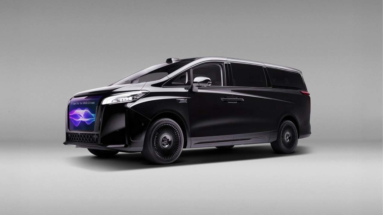 FX Super One, a tech-packed EV featuring The F.A.C.E., short for Front AI Communication Ecosystem
