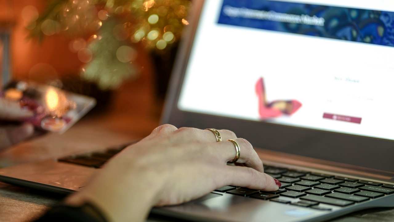 A woman shopping online on her laptop 