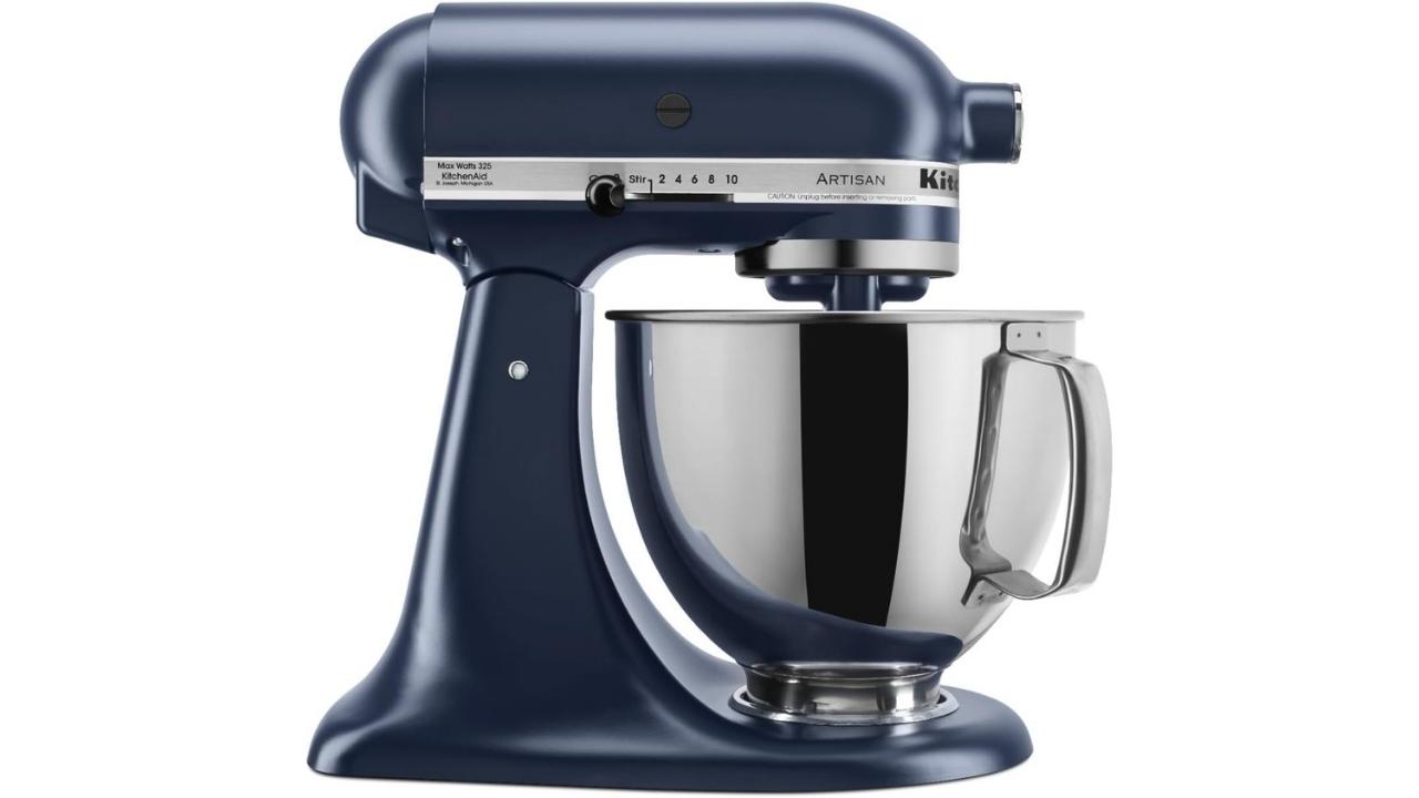KitchenAid Artisan 5 Quart Tilt Head Stand Mixer