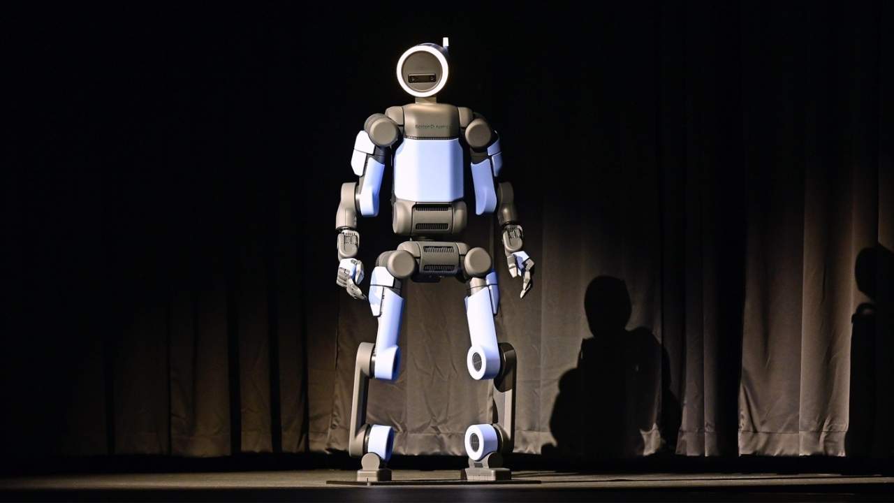 Hyundai’s Atlas humanoid robot could soon move from demos into U.S. auto plants as part of a major manufacturing push.