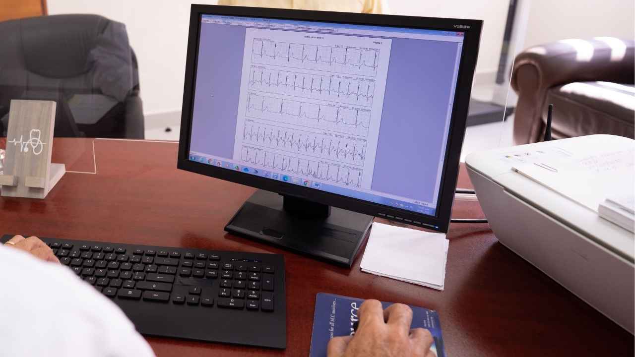 UC Berkeley researchers trained AI on more than 440,000 ECGs to look for hidden patterns tied to sudden cardiac death.